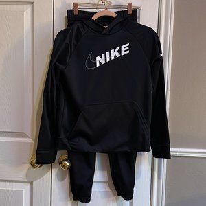 Nike Boys Hoodie and Joggers - Pants Size M/Hoodie Size L